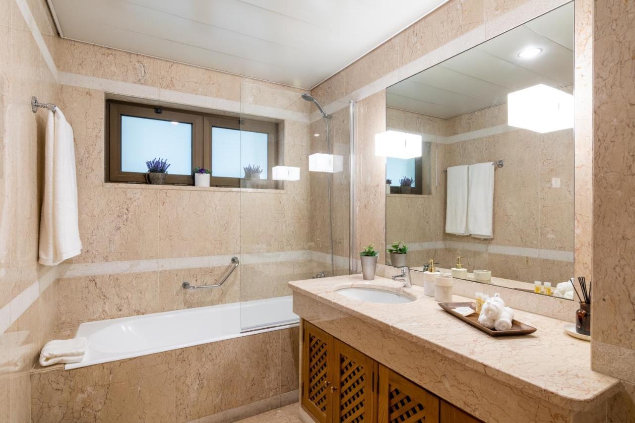 Suite 106 - Two Bedroom Apartment Фуншал Экстерьер фото